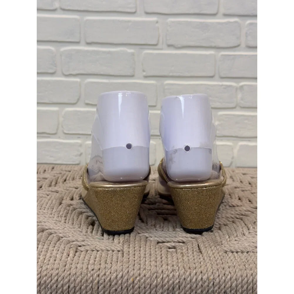 Montego Bay Club Glitter Wedge Sandals Gold Thong Size 5